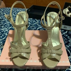 Brand new Bandolino heeled sandal